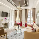 Merveil Luxury - Martin Vii - Museum View דירה *