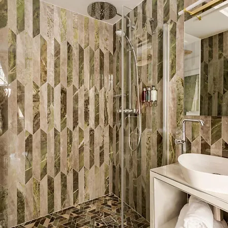 Merveil Luxury - Martin Vii - Museum View * 파리