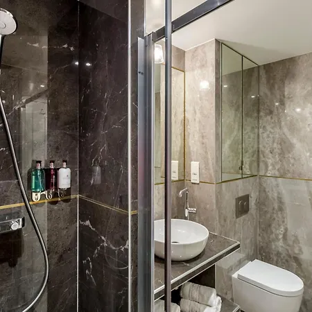 Merveil Luxury - Martin Vii - Museum View *