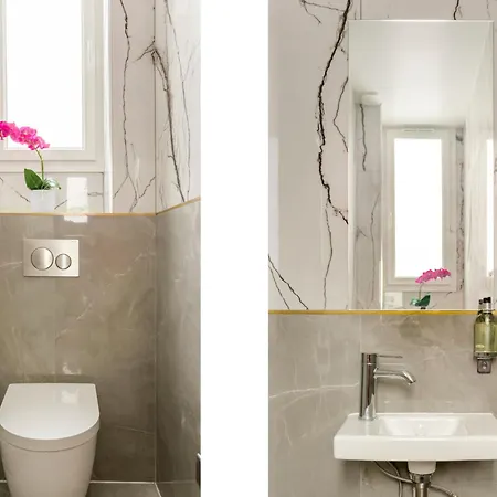 Merveil Luxury - Martin Vii - Museum View *